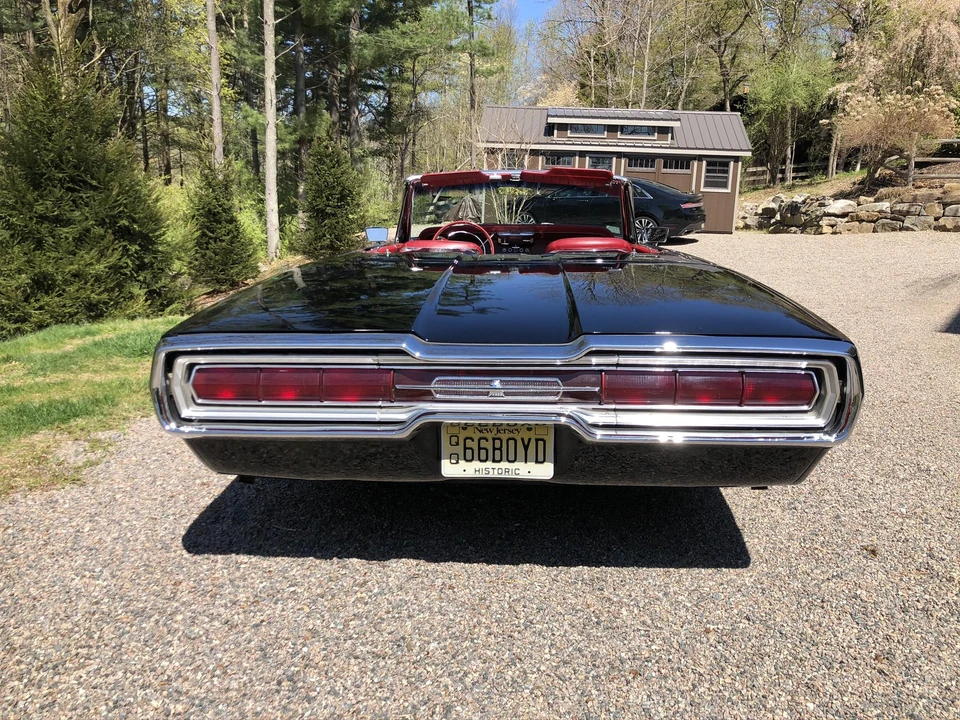 1966 Ford Thunderbird 4th Gen - Image 7 of 31