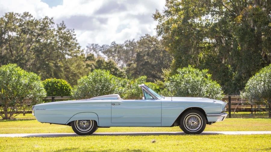 1966 Ford Thunderbird 4th Gen - Image 11 of 12