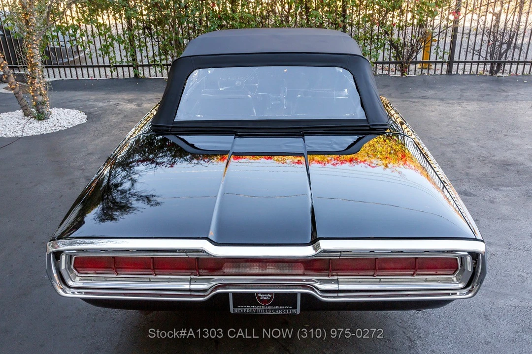 1966 Ford Thunderbird 4th Gen - Image 12 of 31