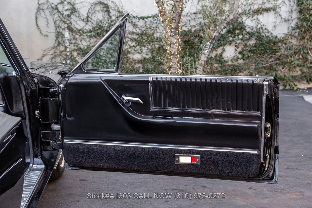 1966 Ford Thunderbird 4th Gen - Image 30 of 31
