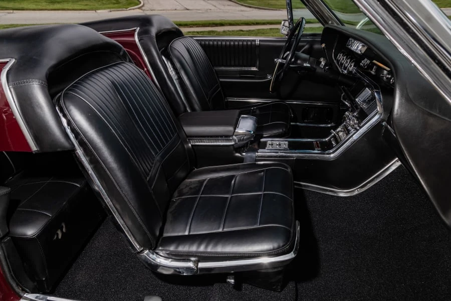 1966 Ford Thunderbird 4th Gen - Image 23 of 31