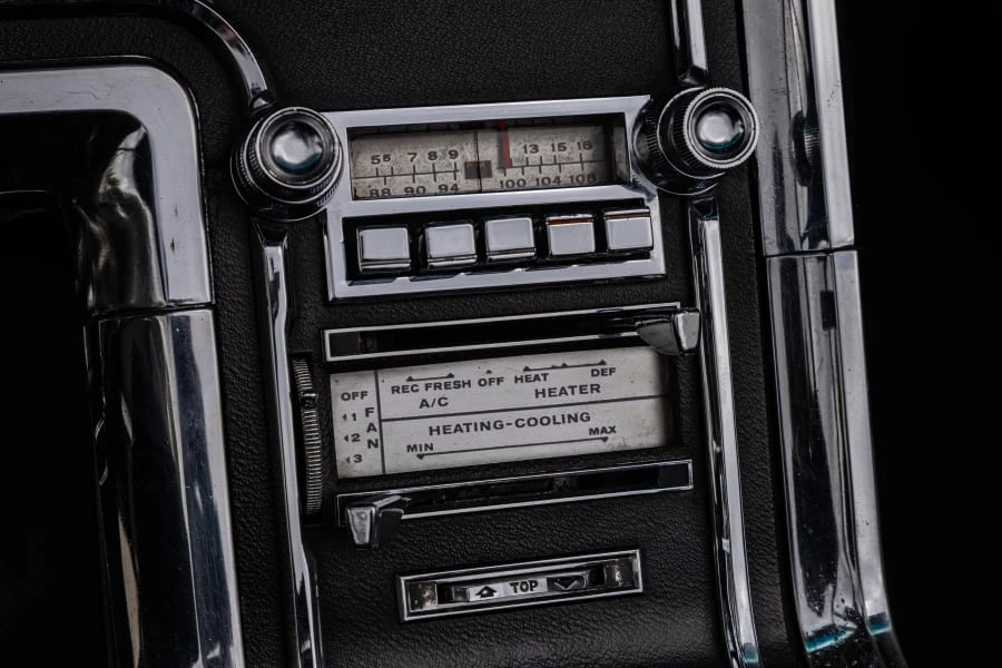 1966 Ford Thunderbird 4th Gen - Image 26 of 31