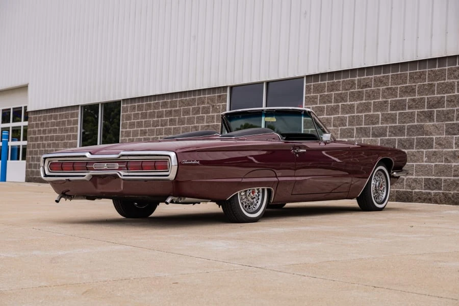 1966 Ford Thunderbird 4th Gen - Image 3 of 31