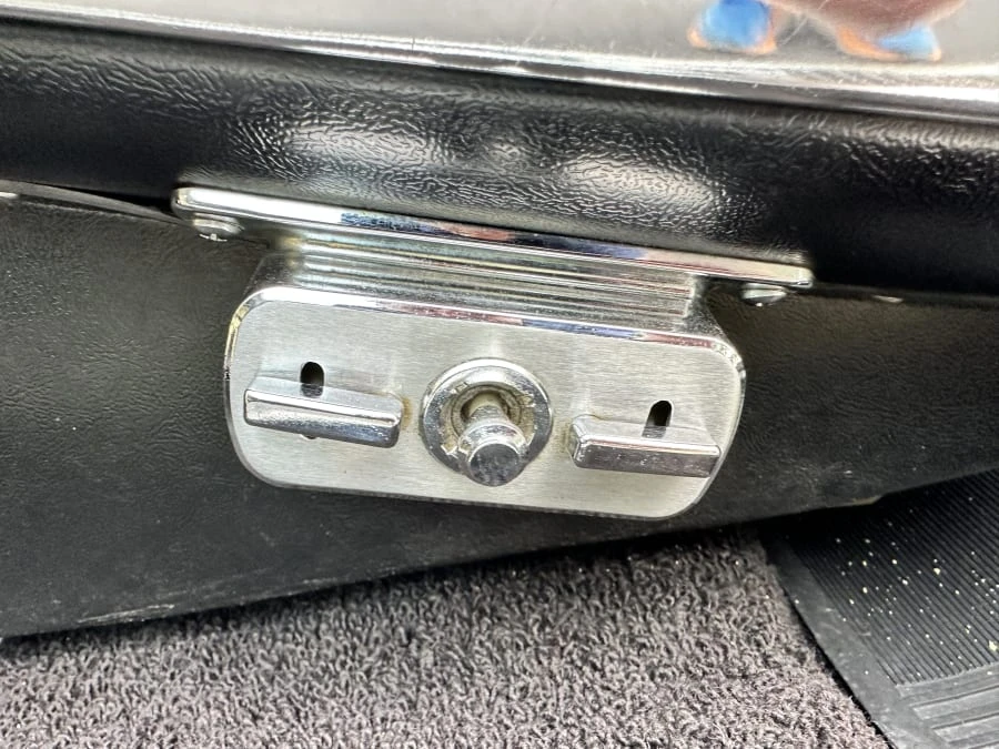 1966 Ford Thunderbird 4th Gen - Image 22 of 31