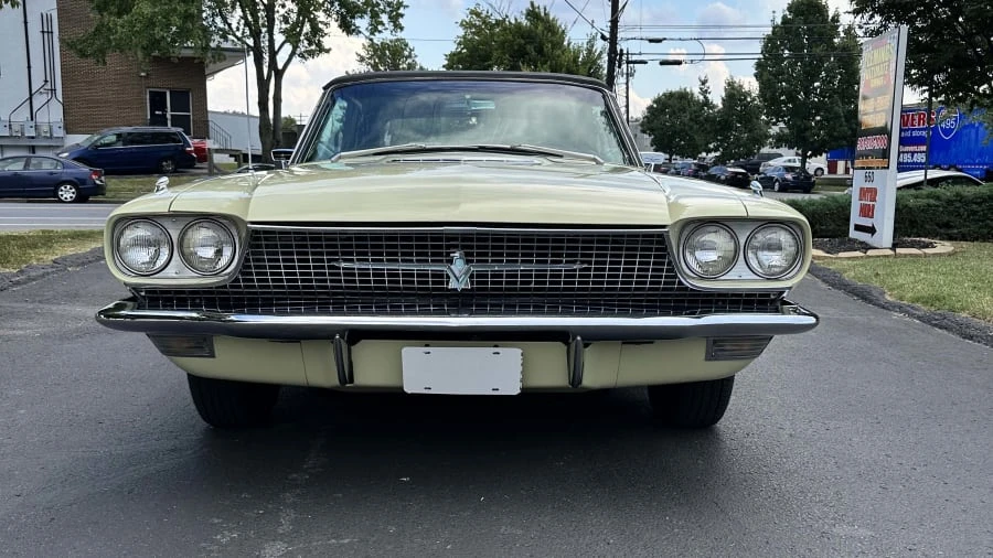 1966 Ford Thunderbird 4th Gen - Image 3 of 31