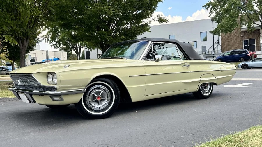 1966 Ford Thunderbird 4th Gen - Image 6 of 31