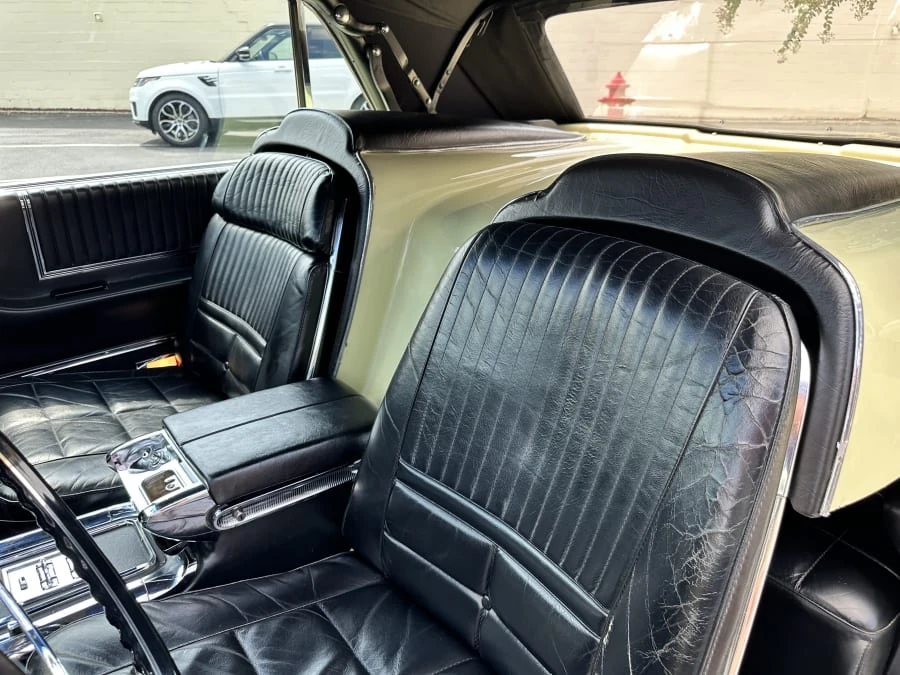 1966 Ford Thunderbird 4th Gen - Image 17 of 31