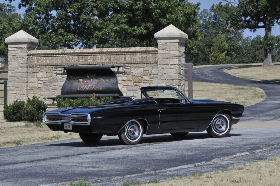 1966 Ford Thunderbird 4th Gen - Image 2 of 10