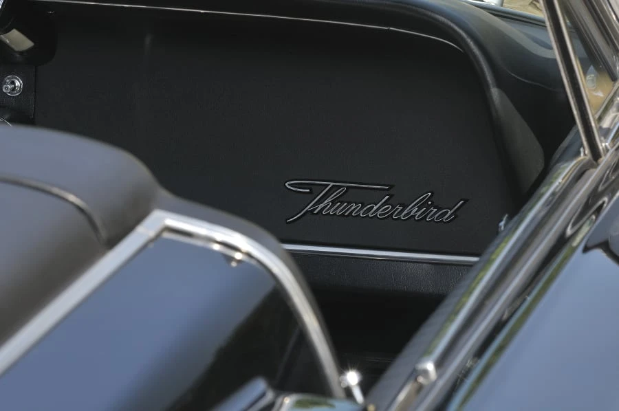 1966 Ford Thunderbird 4th Gen - Image 5 of 10