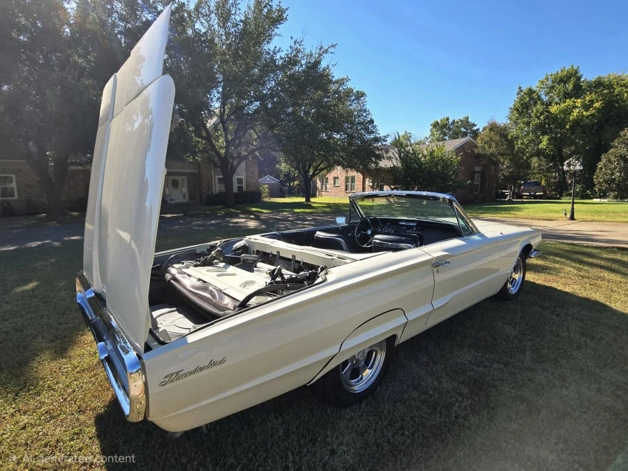 1966 Ford Thunderbird 4th Gen - Image 8 of 31