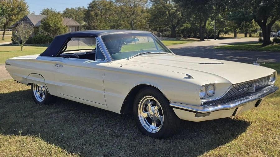 1966 Ford Thunderbird 4th Gen - Image 6 of 31