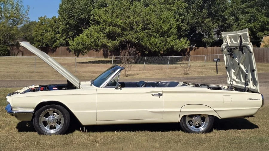 1966 Ford Thunderbird 4th Gen - Image 7 of 31