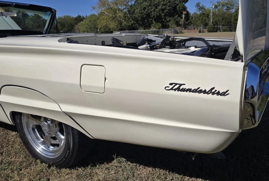 1966 Ford Thunderbird 4th Gen - Image 20 of 31
