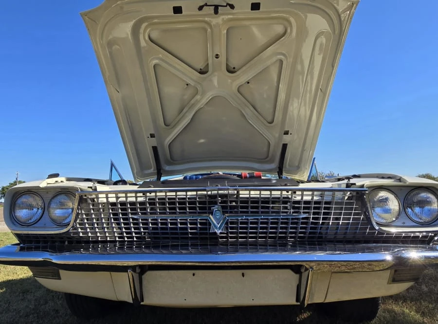 1966 Ford Thunderbird 4th Gen - Image 9 of 31