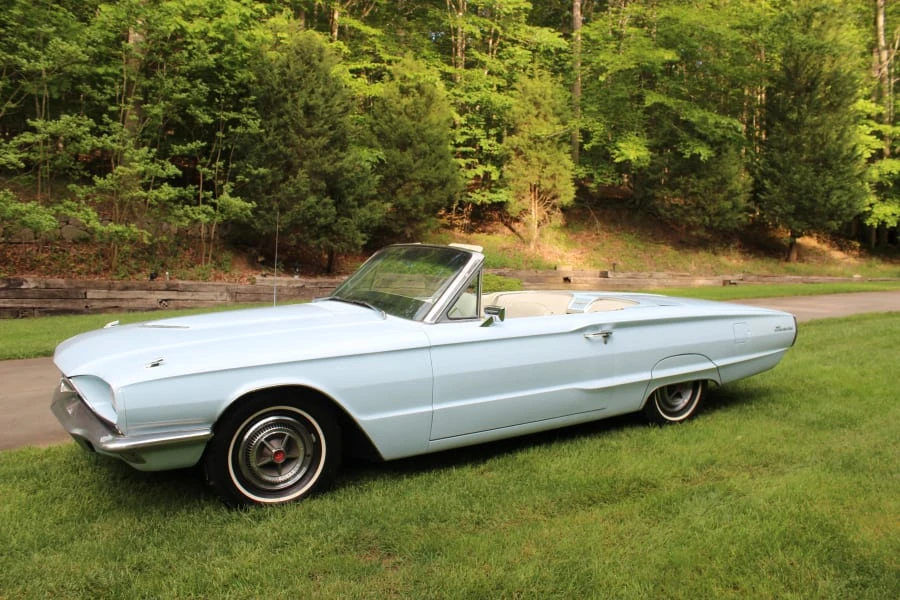1966 Ford Thunderbird 4th Gen - Image 6 of 6