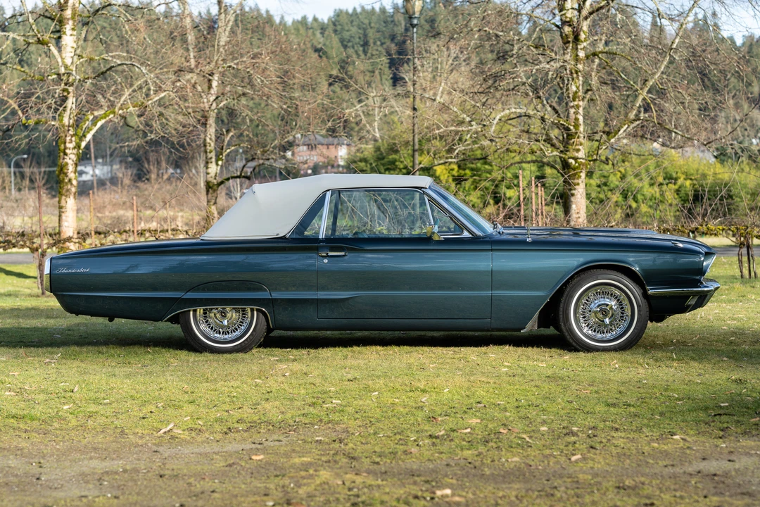1966 Ford Thunderbird 4th Gen - Image 17 of 31