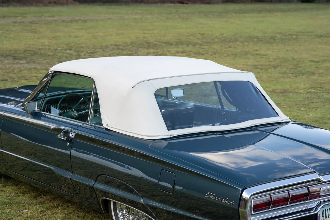 1966 Ford Thunderbird 4th Gen - Image 27 of 31