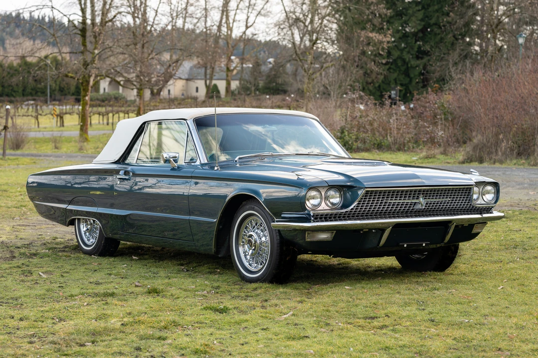 1966 Ford Thunderbird 4th Gen - Image 12 of 31