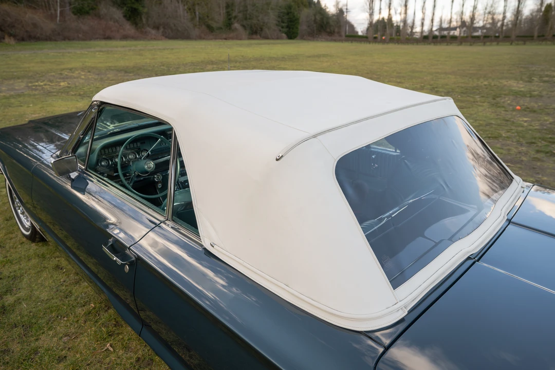 1966 Ford Thunderbird 4th Gen - Image 26 of 31