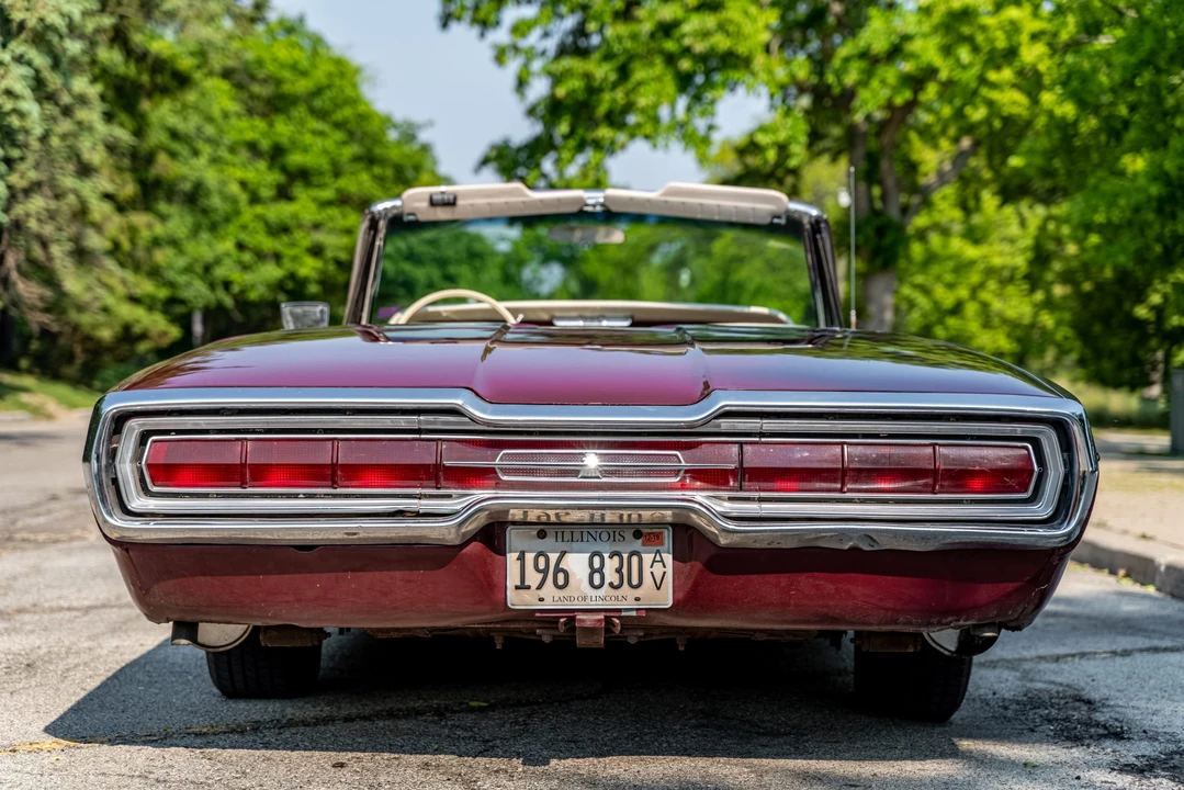 1966 Ford Thunderbird 4th Gen - Image 7 of 31
