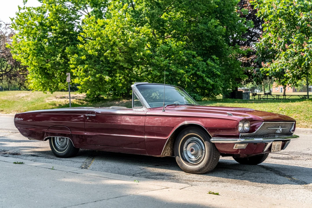 1966 Ford Thunderbird 4th Gen - Image 2 of 31