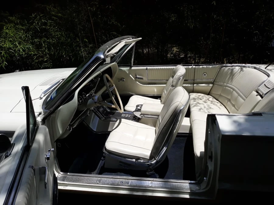 1966 Ford Thunderbird 4th Gen - Image 3 of 4