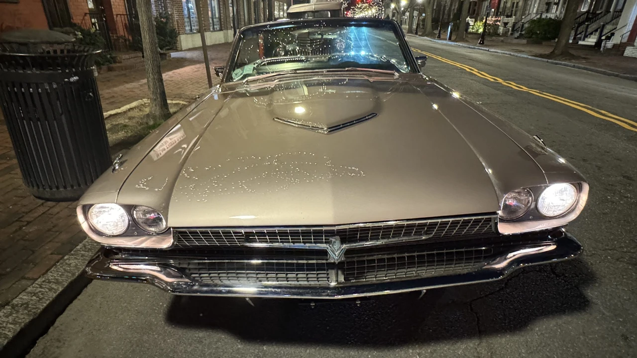 1966 Ford Thunderbird 4th Gen - Image 12 of 31