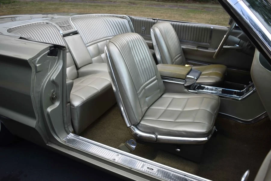 1966 Ford Thunderbird 4th Gen - Image 5 of 12