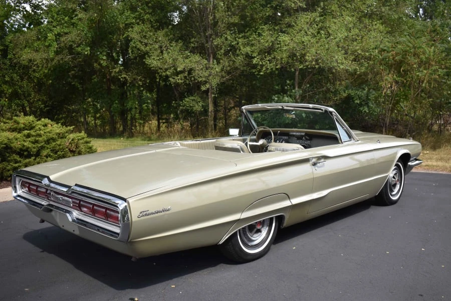 1966 Ford Thunderbird 4th Gen - Image 8 of 12