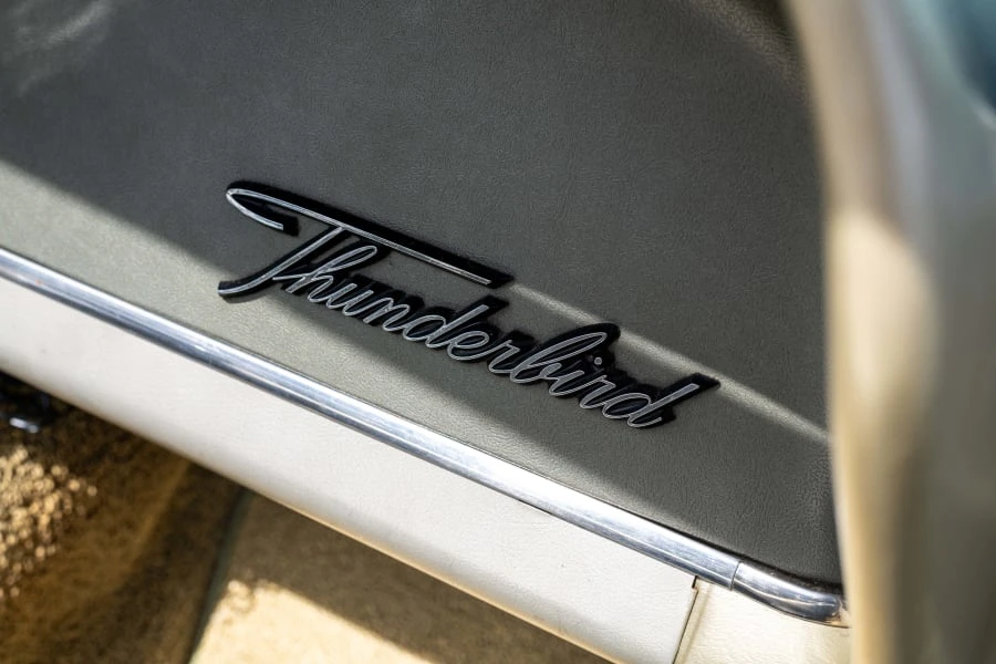 1966 Ford Thunderbird 4th Gen - Image 11 of 31