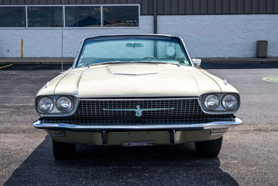 1966 Ford Thunderbird 4th Gen - Image 13 of 31