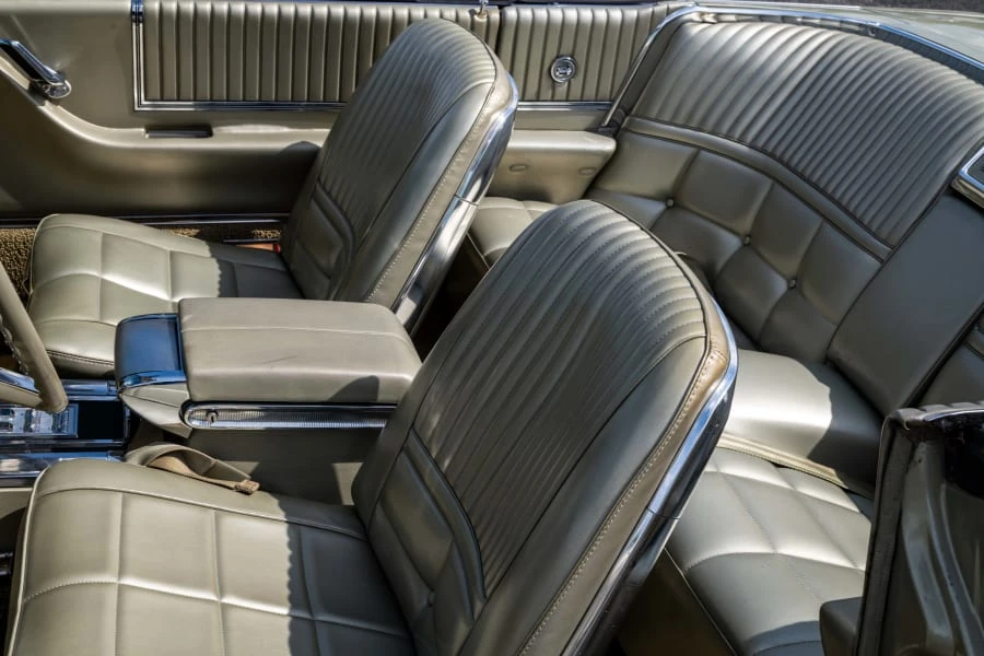 1966 Ford Thunderbird 4th Gen - Image 26 of 31