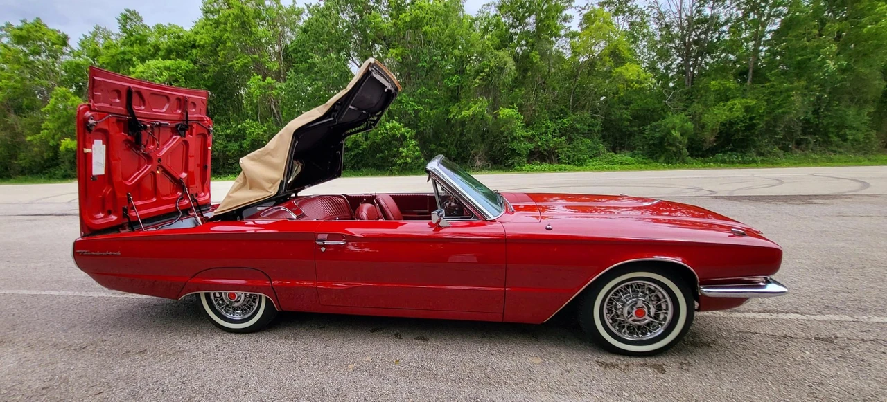 1966 Ford Thunderbird 4th Gen - Image 19 of 31