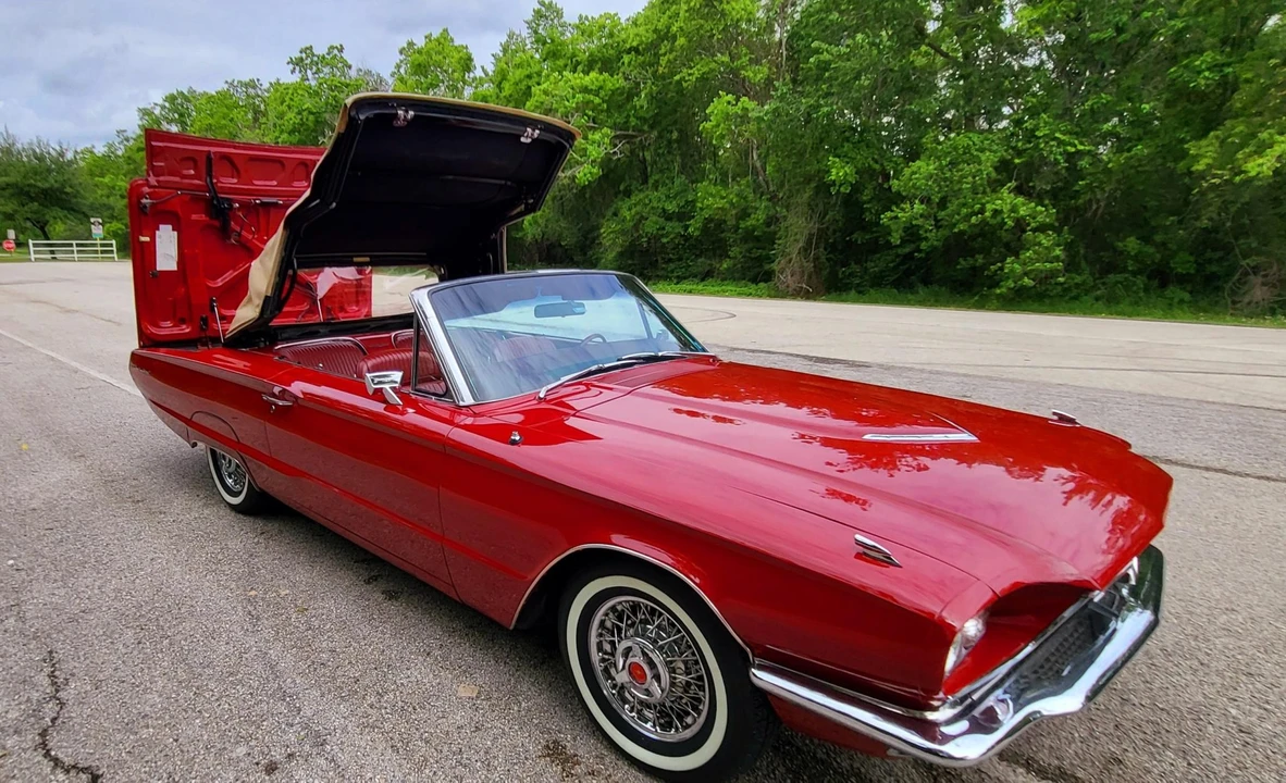 1966 Ford Thunderbird 4th Gen - Image 21 of 31