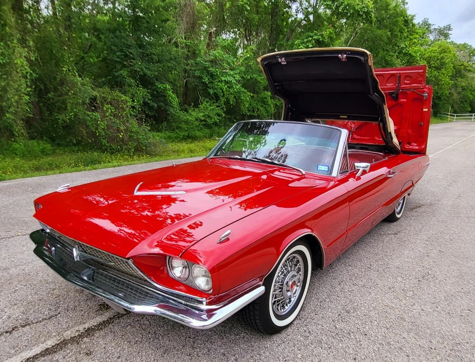 1966 Ford Thunderbird 4th Gen - Image 12 of 31