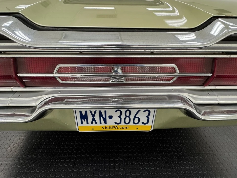 1966 Ford Thunderbird 4th Gen - Image 27 of 31