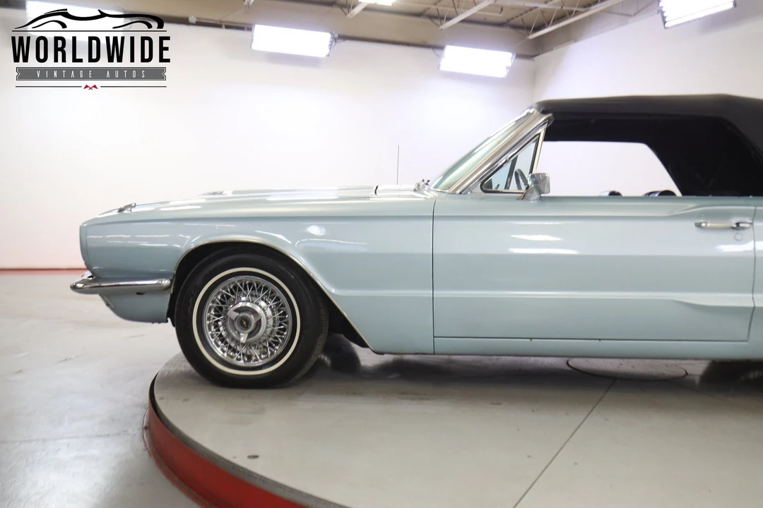 1966 Ford Thunderbird 3rd Gen - Image 7 of 12