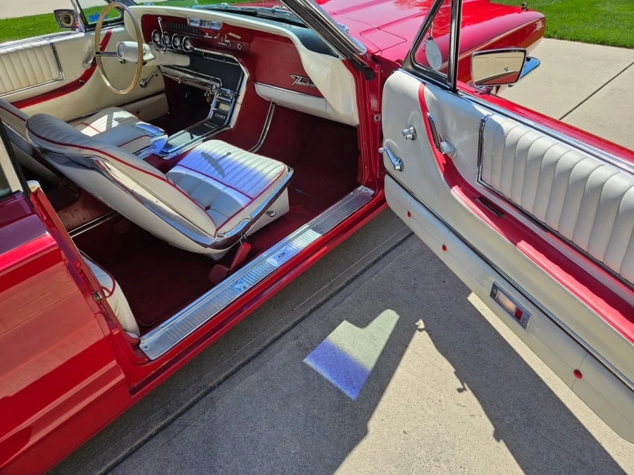 1966 Ford Thunderbird 4th Gen - Image 9 of 13