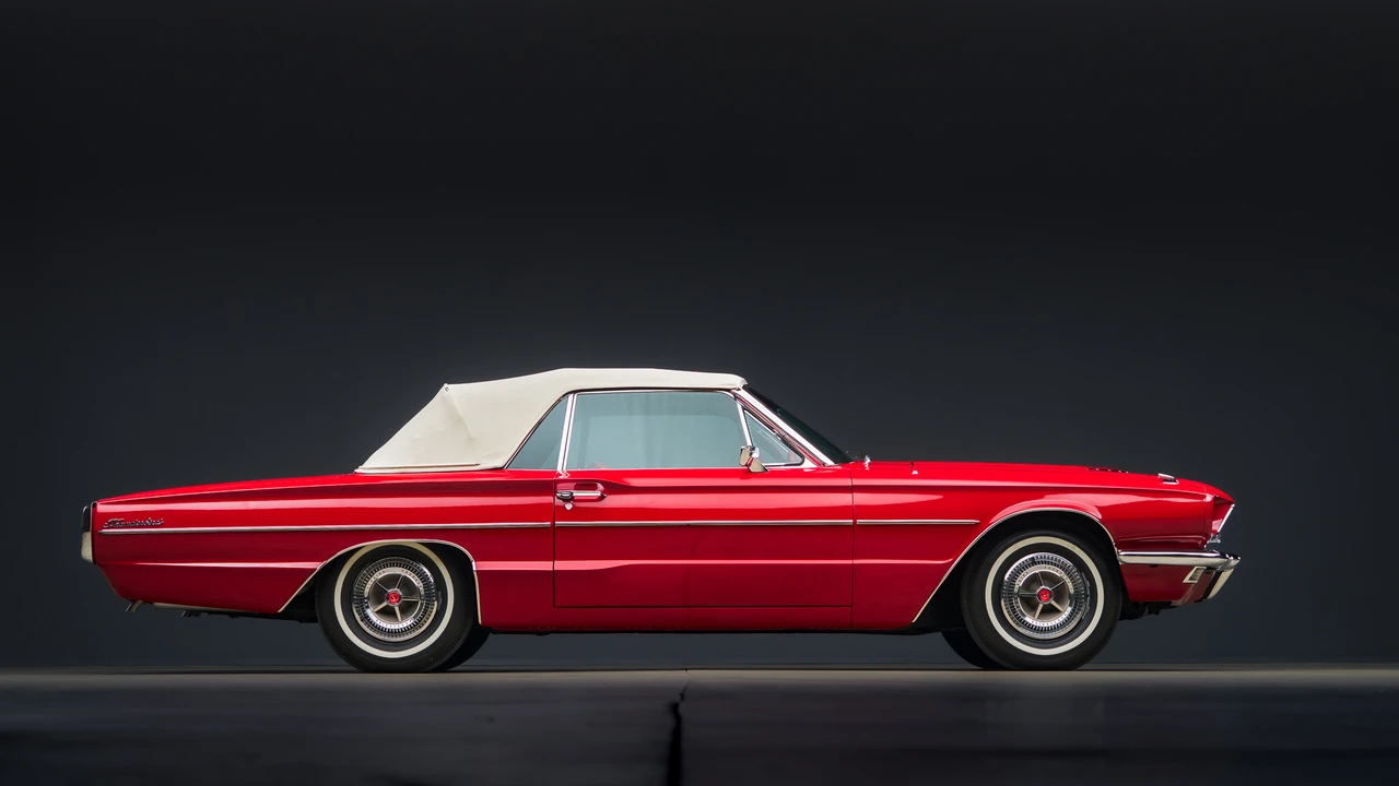 1966 Ford Thunderbird 4th Gen - Image 9 of 31