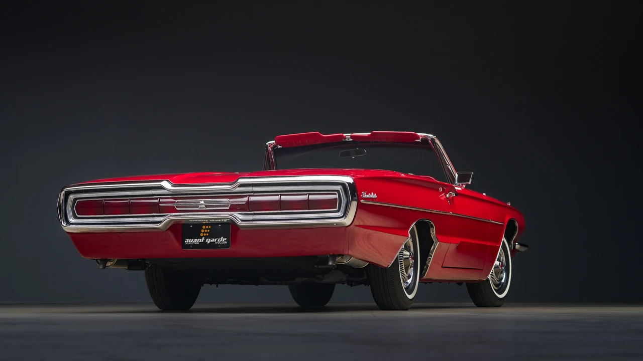 1966 Ford Thunderbird 4th Gen - Image 14 of 31