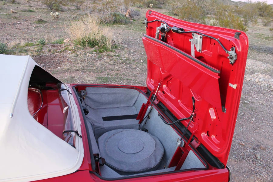 1966 Ford Thunderbird 4th Gen - Image 5 of 8