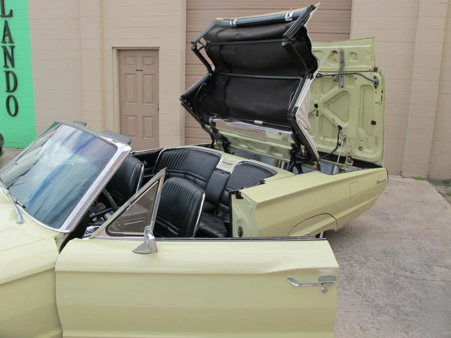1966 Ford Thunderbird 4th Gen - Image 8 of 9