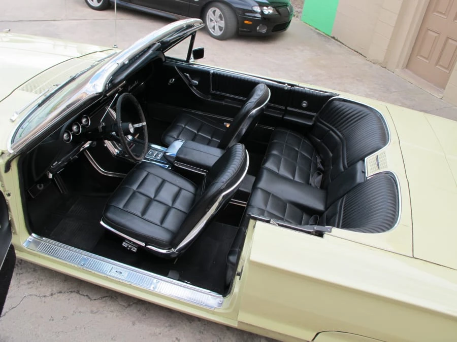 1966 Ford Thunderbird 4th Gen - Image 4 of 9