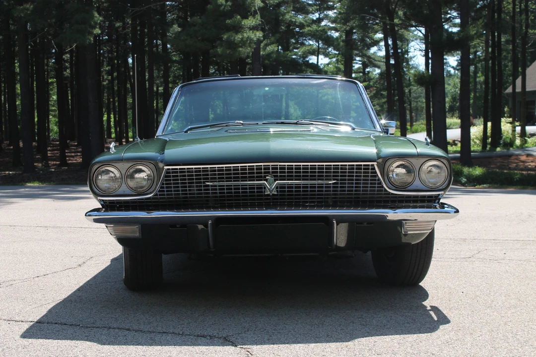 1966 Ford Thunderbird 3rd Gen - Image 16 of 31