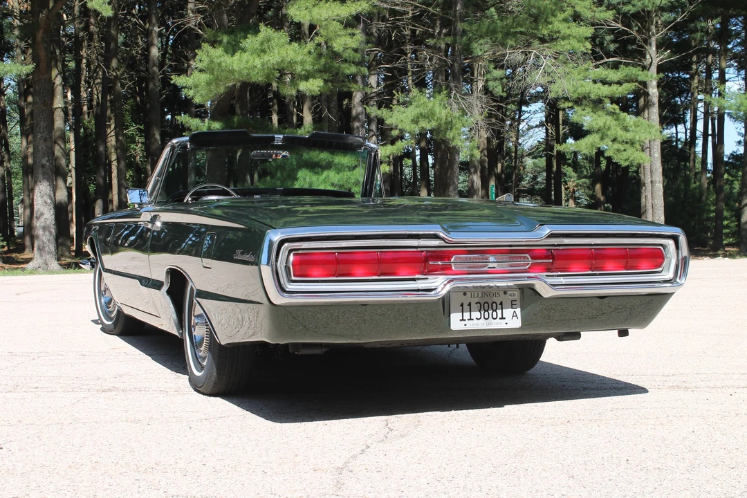 1966 Ford Thunderbird 3rd Gen - Image 29 of 31