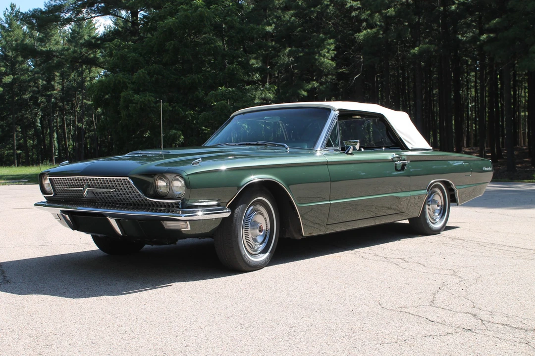 1966 Ford Thunderbird 3rd Gen - Image 2 of 31