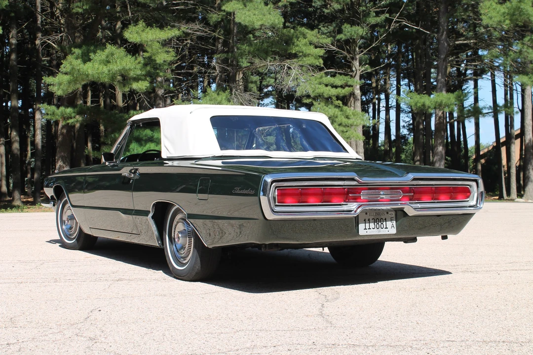 1966 Ford Thunderbird 3rd Gen - Image 12 of 31
