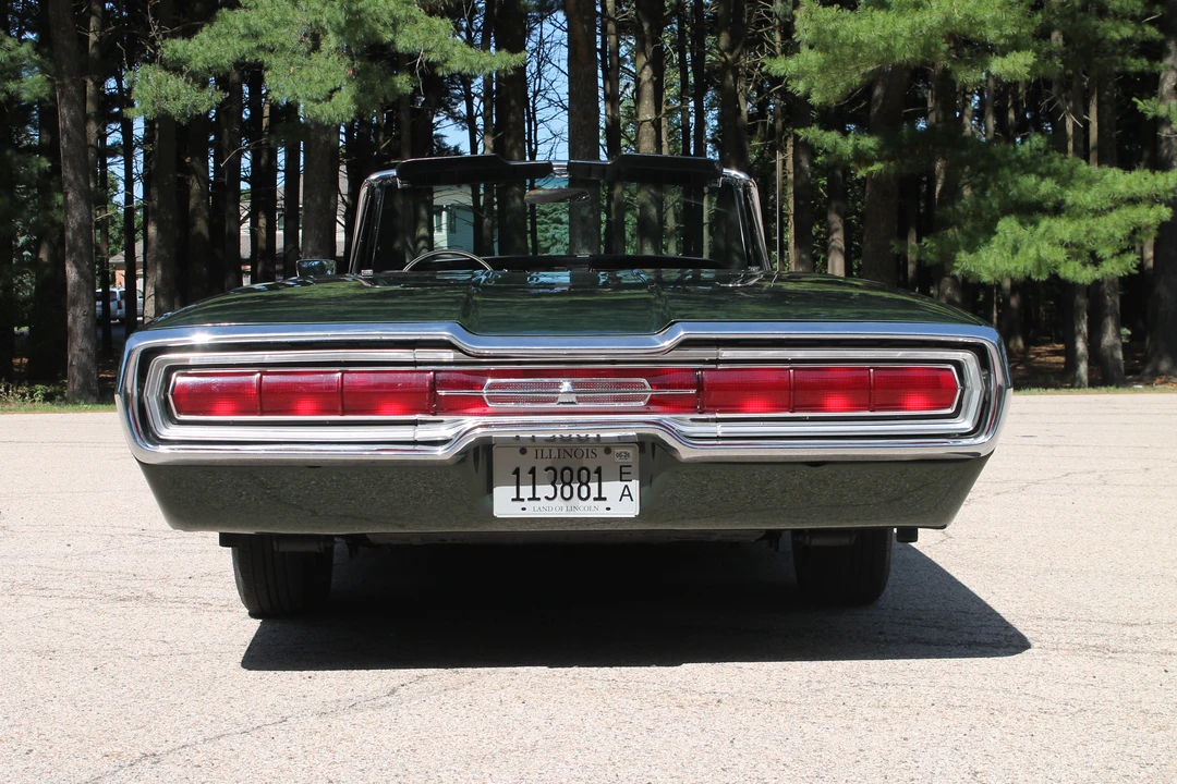 1966 Ford Thunderbird 4th Gen - Image 26 of 31