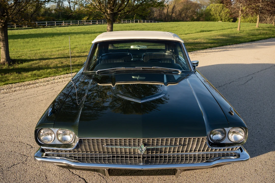 1966 Ford Thunderbird 4th Gen - Image 15 of 31