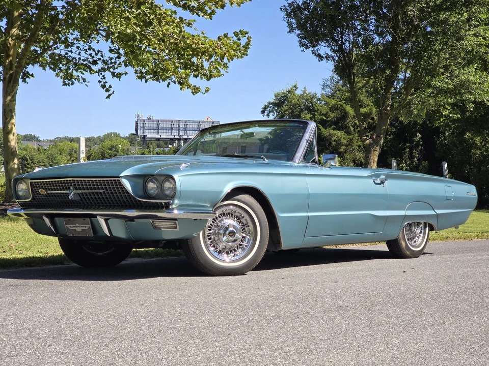 1966 Ford Thunderbird 3rd Gen - Image 3 of 31